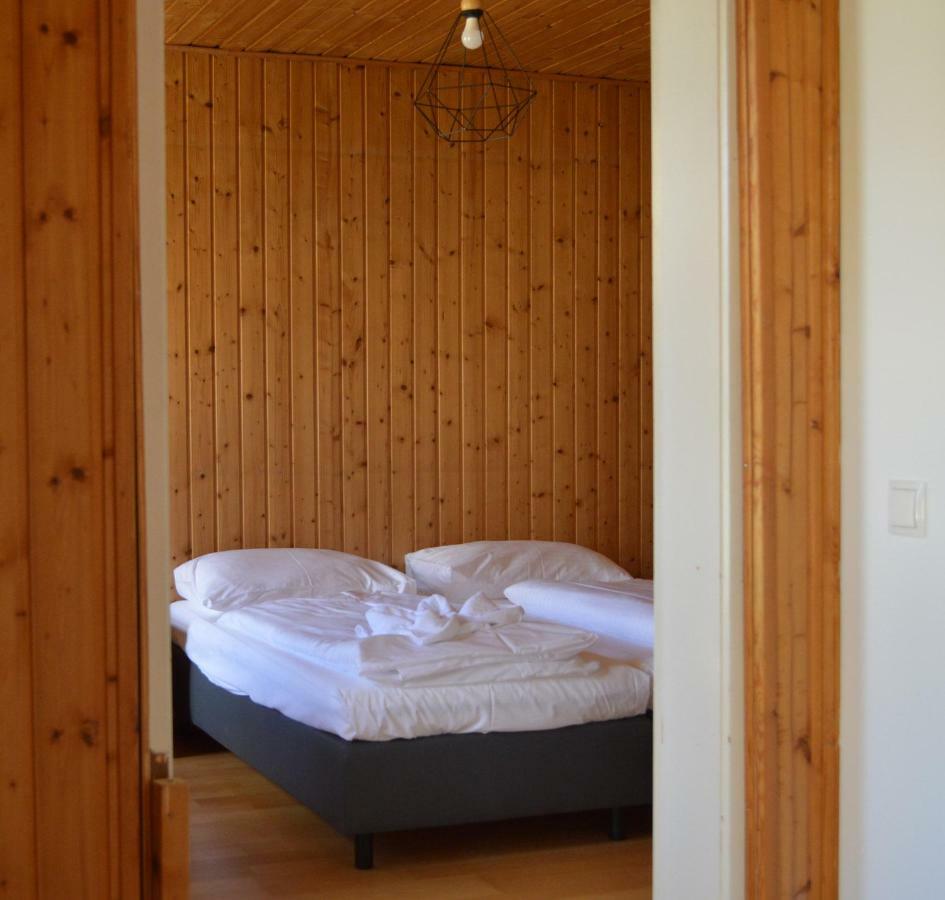 Metro Hostel *